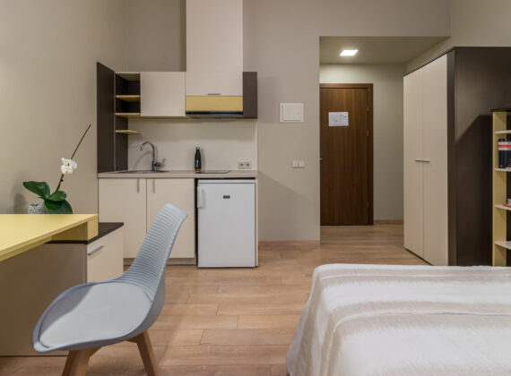 En-Suite Studio