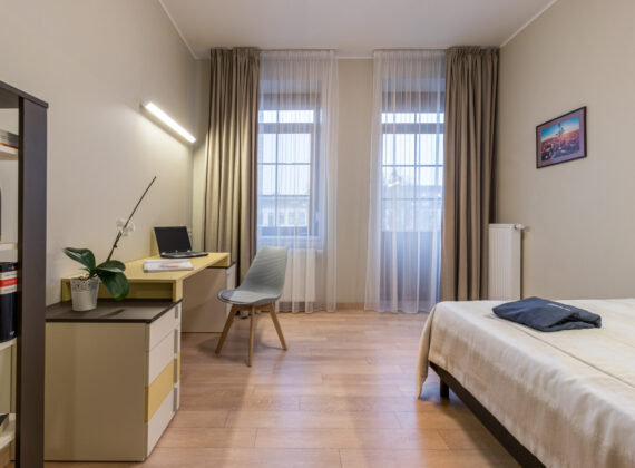 Large Bedroom