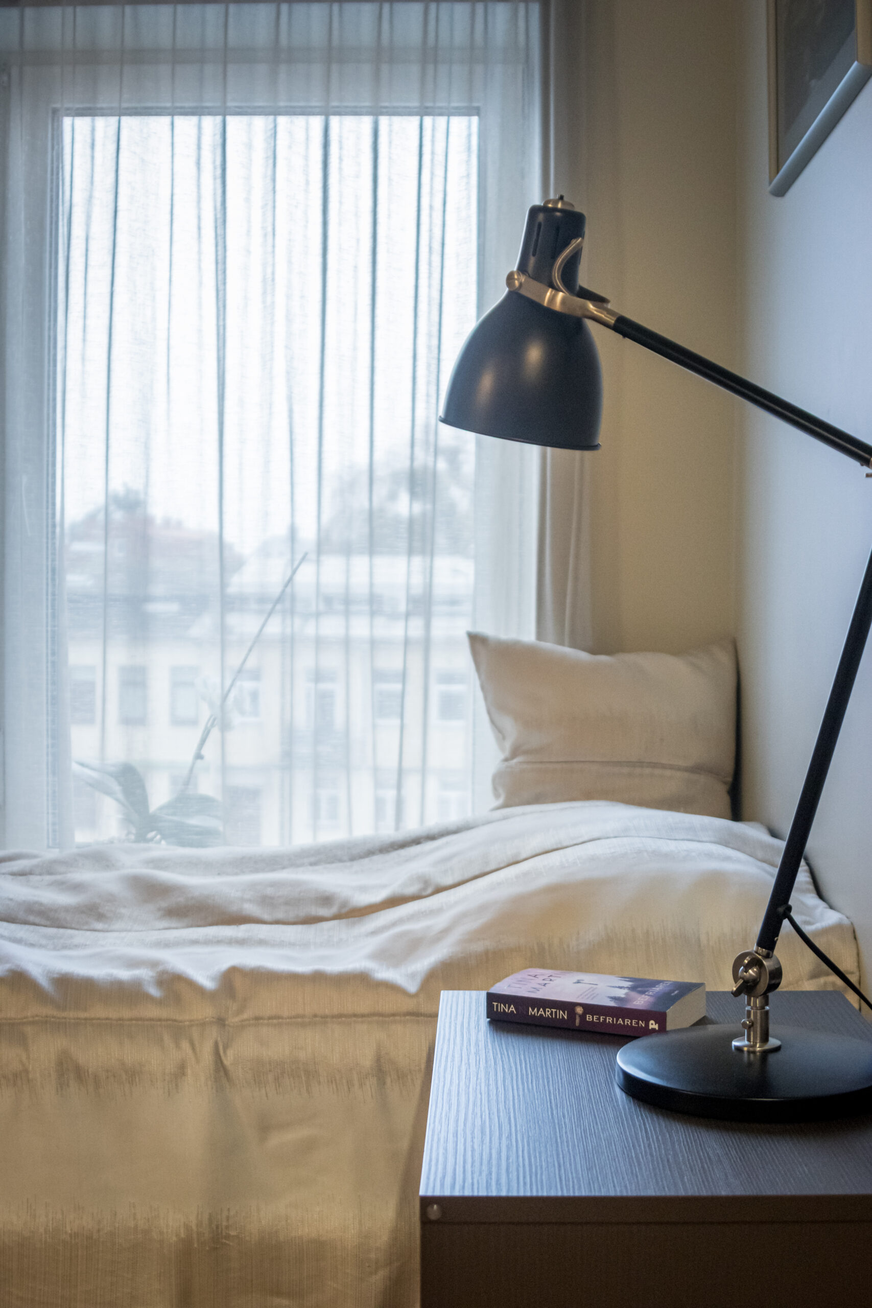 Medium Bedroom 5