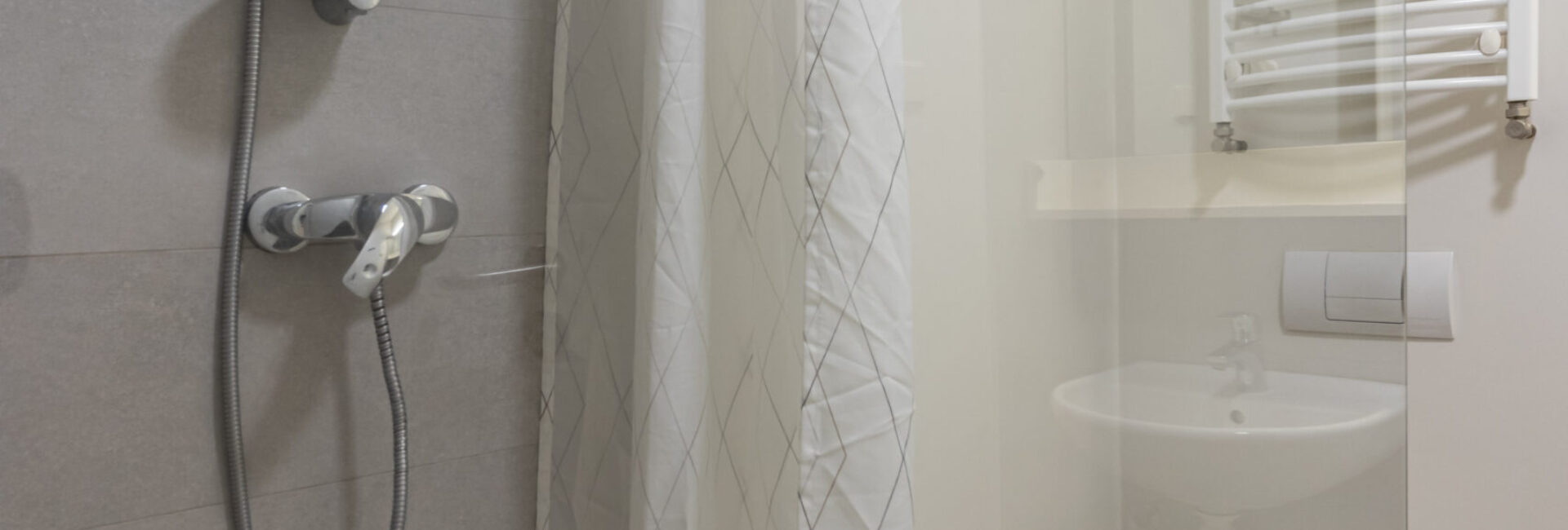 Medium Bedroom